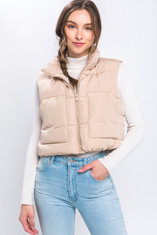 Pocket Perfect: The Quilted Cool Puffer Vest